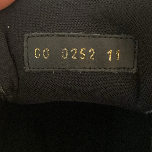 Louis Vuitton Run Away Sneakers NWT - Picture 7 of 8